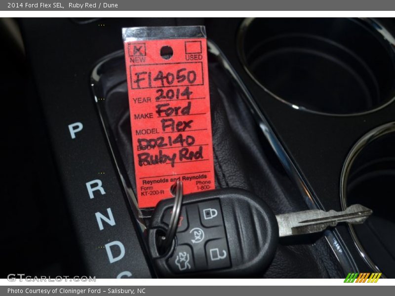 Ruby Red / Dune 2014 Ford Flex SEL