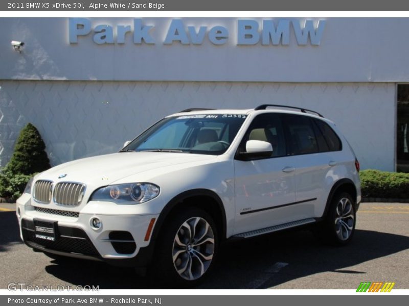 Alpine White / Sand Beige 2011 BMW X5 xDrive 50i