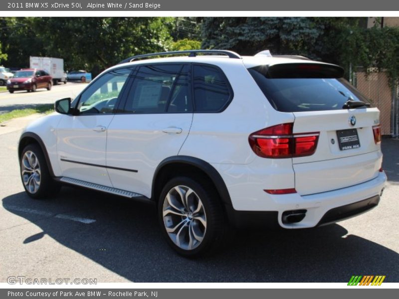Alpine White / Sand Beige 2011 BMW X5 xDrive 50i