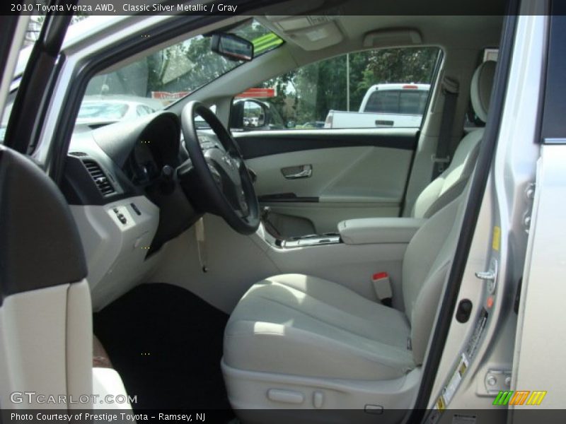 Classic Silver Metallic / Gray 2010 Toyota Venza AWD