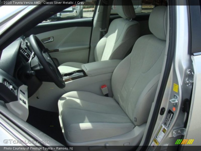 Classic Silver Metallic / Gray 2010 Toyota Venza AWD