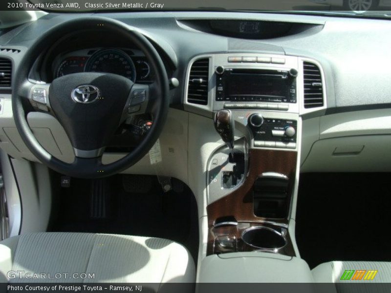 Classic Silver Metallic / Gray 2010 Toyota Venza AWD