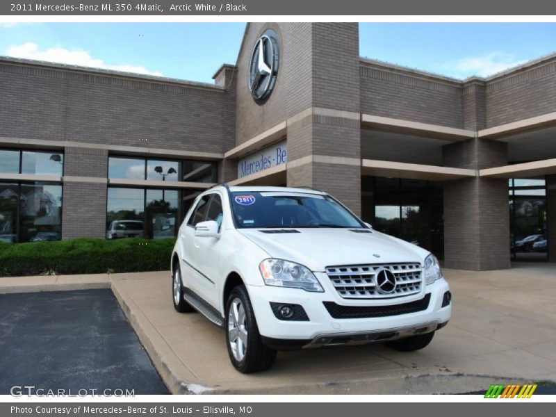 Arctic White / Black 2011 Mercedes-Benz ML 350 4Matic