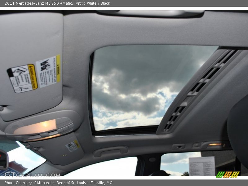 Arctic White / Black 2011 Mercedes-Benz ML 350 4Matic