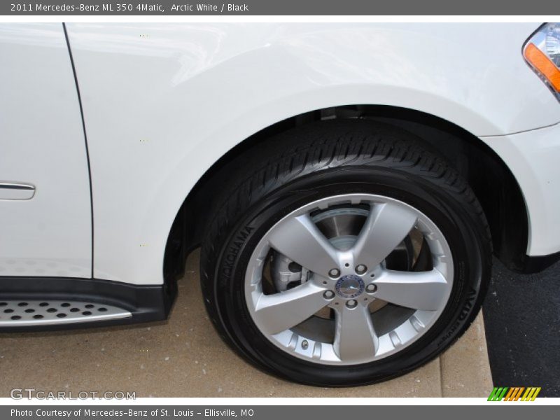 Arctic White / Black 2011 Mercedes-Benz ML 350 4Matic