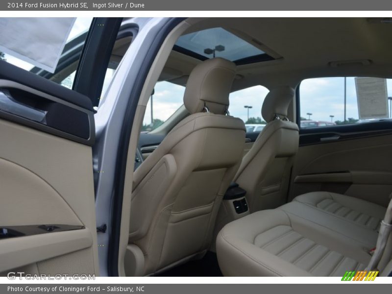 Ingot Silver / Dune 2014 Ford Fusion Hybrid SE