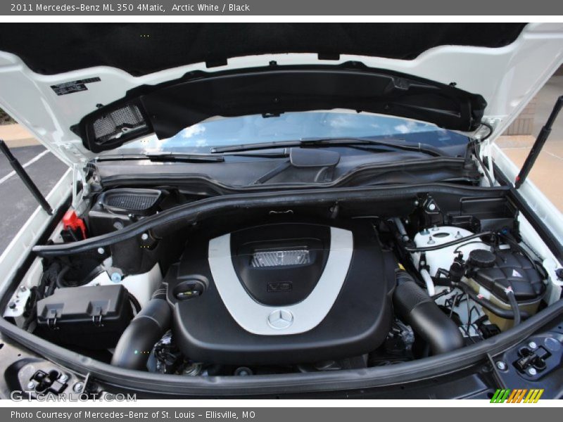 Arctic White / Black 2011 Mercedes-Benz ML 350 4Matic