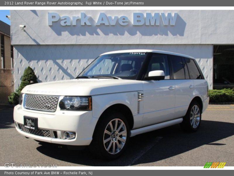 Fuji White / Duo-Tone Jet/Pimento 2012 Land Rover Range Rover Autobiography