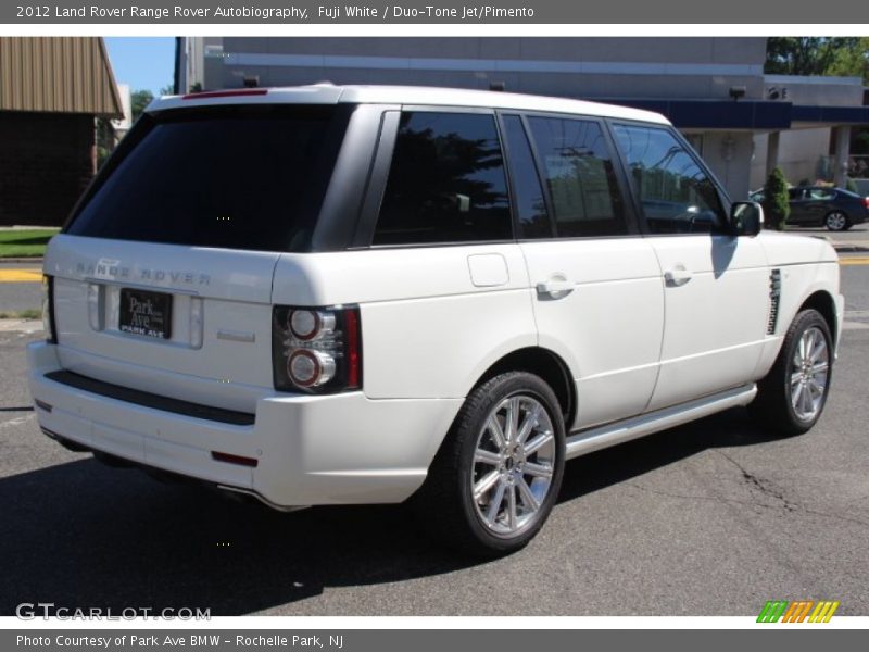 Fuji White / Duo-Tone Jet/Pimento 2012 Land Rover Range Rover Autobiography
