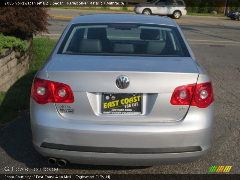 Reflex Silver Metallic / Anthracite 2005 Volkswagen Jetta 2.5 Sedan