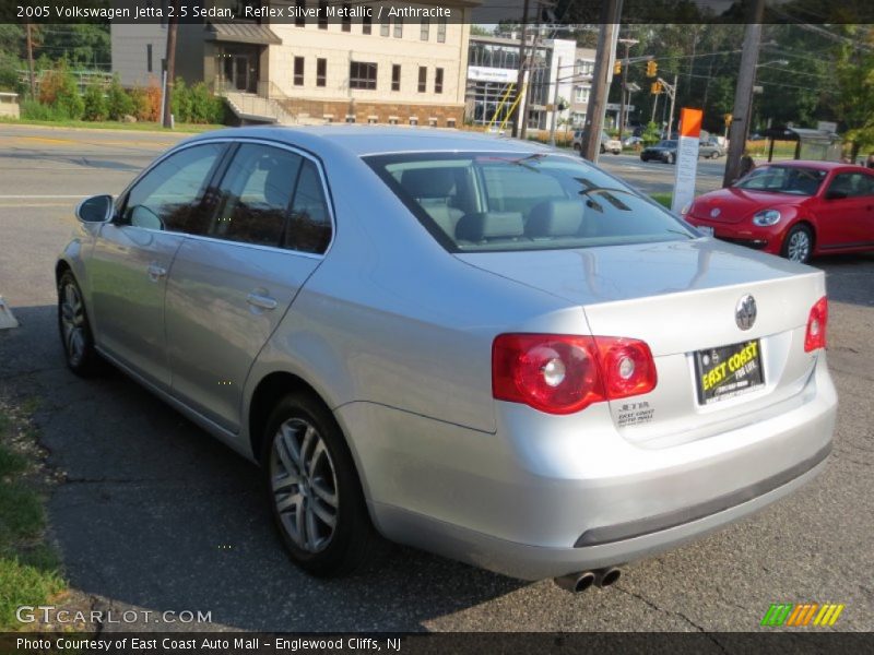 Reflex Silver Metallic / Anthracite 2005 Volkswagen Jetta 2.5 Sedan