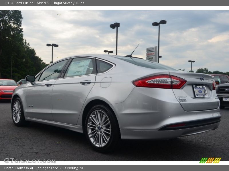 Ingot Silver / Dune 2014 Ford Fusion Hybrid SE
