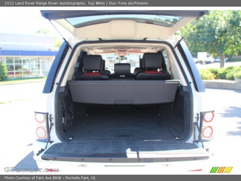  2012 Range Rover Autobiography Trunk