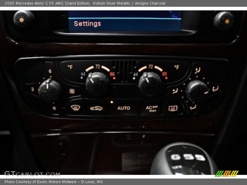 Controls of 2005 G 55 AMG Grand Edition