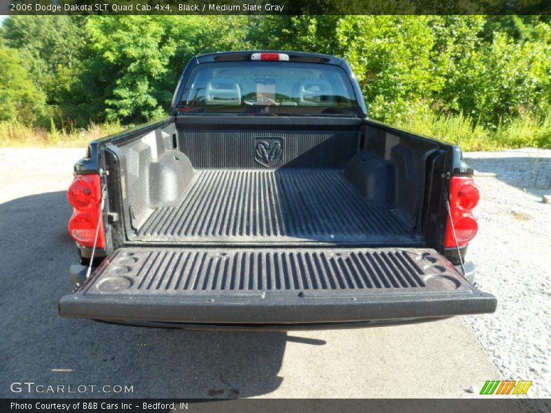 Black / Medium Slate Gray 2006 Dodge Dakota SLT Quad Cab 4x4