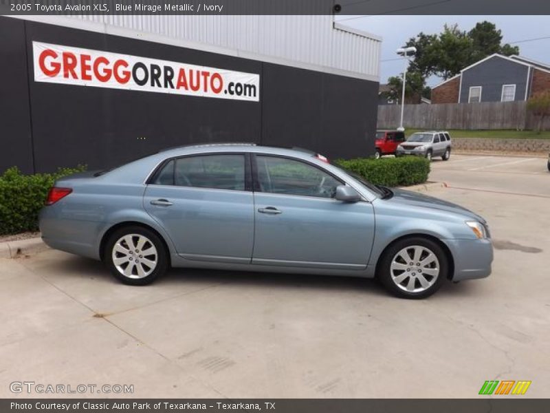 Blue Mirage Metallic / Ivory 2005 Toyota Avalon XLS