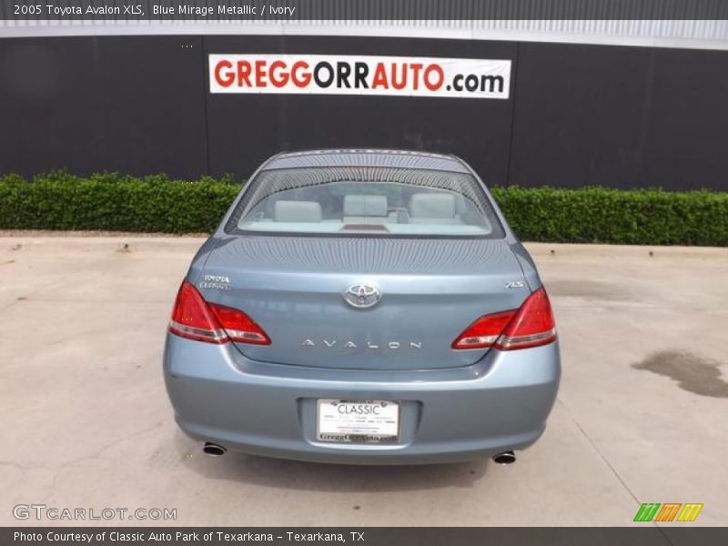 Blue Mirage Metallic / Ivory 2005 Toyota Avalon XLS