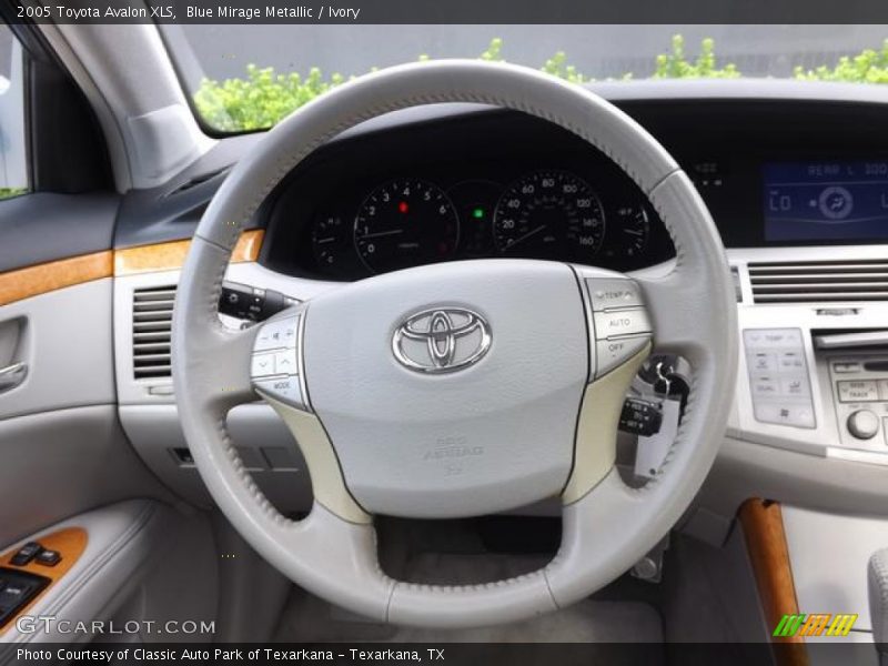 Blue Mirage Metallic / Ivory 2005 Toyota Avalon XLS