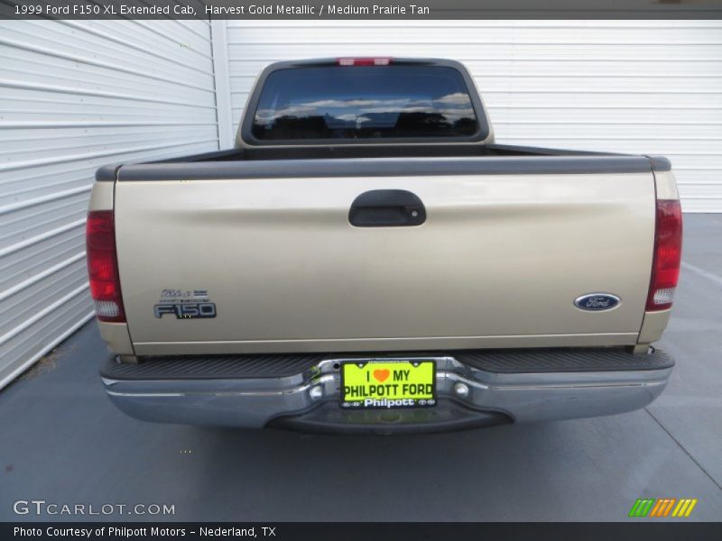 Harvest Gold Metallic / Medium Prairie Tan 1999 Ford F150 XL Extended Cab