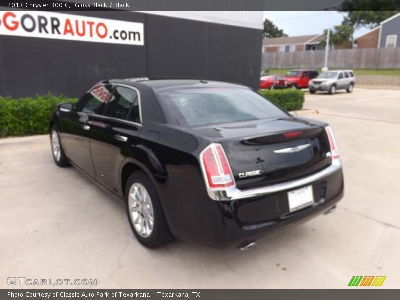 Gloss Black / Black 2013 Chrysler 300 C