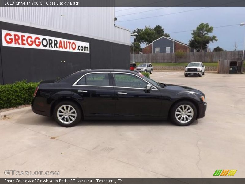 Gloss Black / Black 2013 Chrysler 300 C