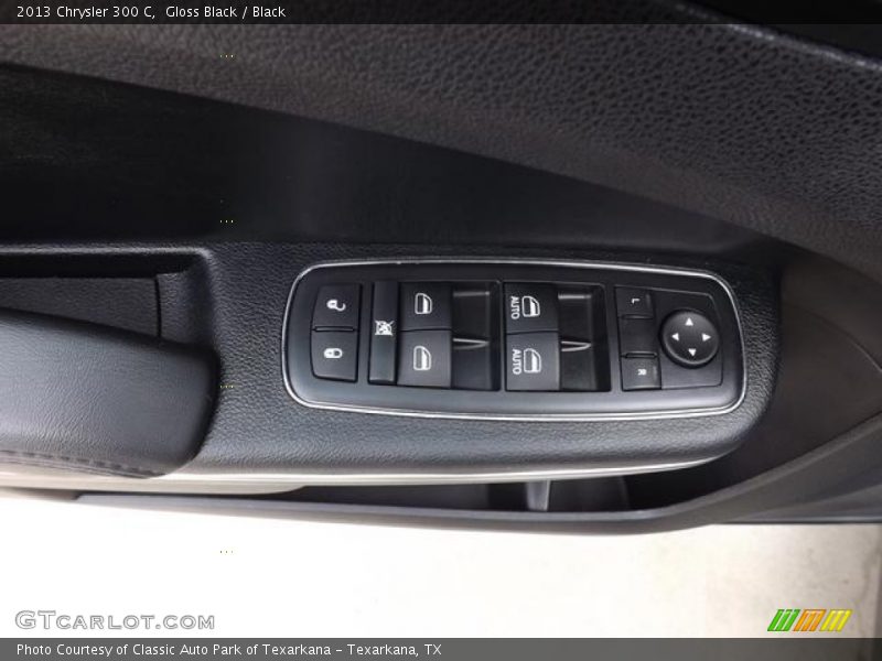 Gloss Black / Black 2013 Chrysler 300 C