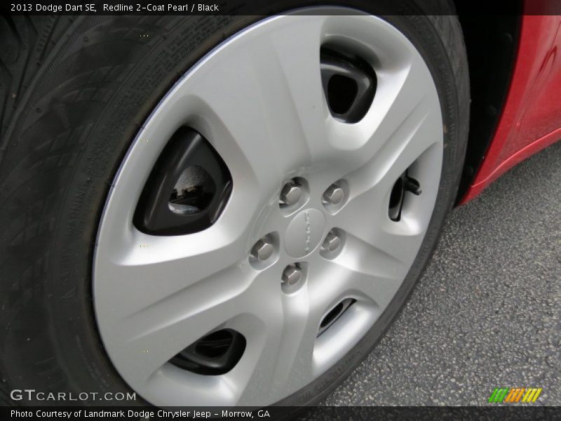 Redline 2-Coat Pearl / Black 2013 Dodge Dart SE