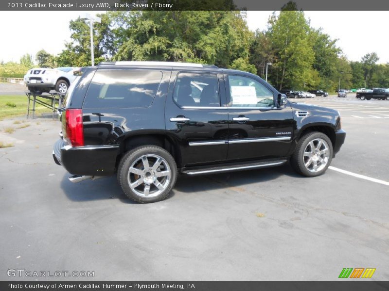 Black Raven / Ebony 2013 Cadillac Escalade Luxury AWD