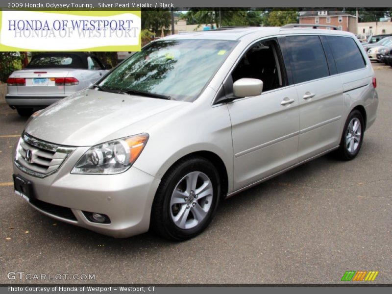 Silver Pearl Metallic / Black 2009 Honda Odyssey Touring