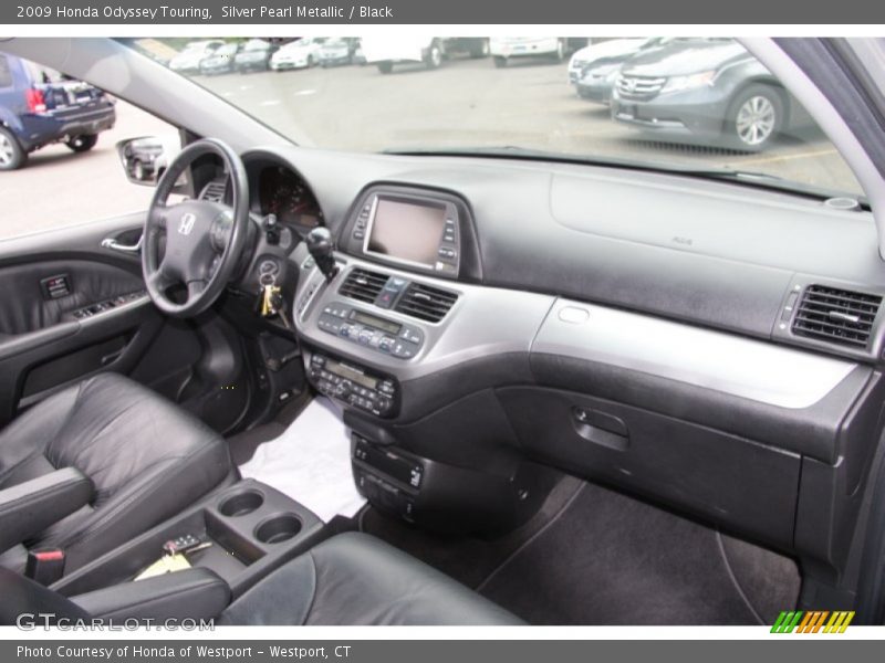Silver Pearl Metallic / Black 2009 Honda Odyssey Touring