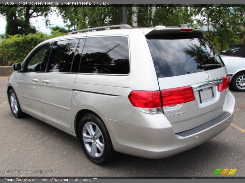 Silver Pearl Metallic / Black 2009 Honda Odyssey Touring
