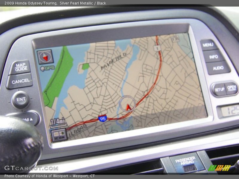 Silver Pearl Metallic / Black 2009 Honda Odyssey Touring