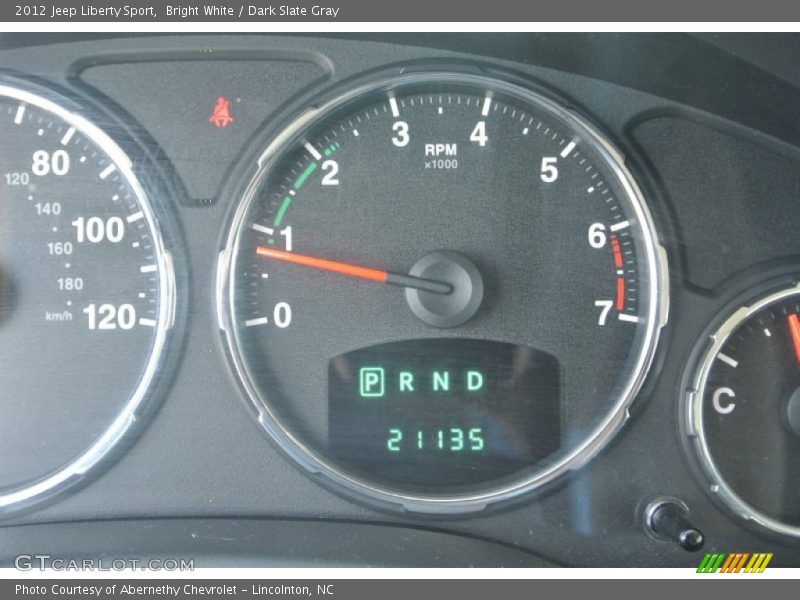 Bright White / Dark Slate Gray 2012 Jeep Liberty Sport