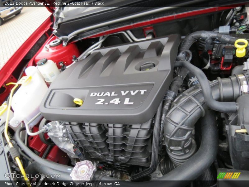 Redline 2-Coat Pearl / Black 2013 Dodge Avenger SE