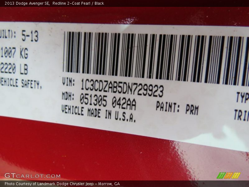 Redline 2-Coat Pearl / Black 2013 Dodge Avenger SE