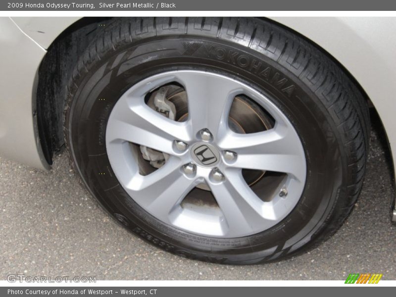 Silver Pearl Metallic / Black 2009 Honda Odyssey Touring