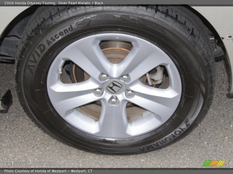 Silver Pearl Metallic / Black 2009 Honda Odyssey Touring