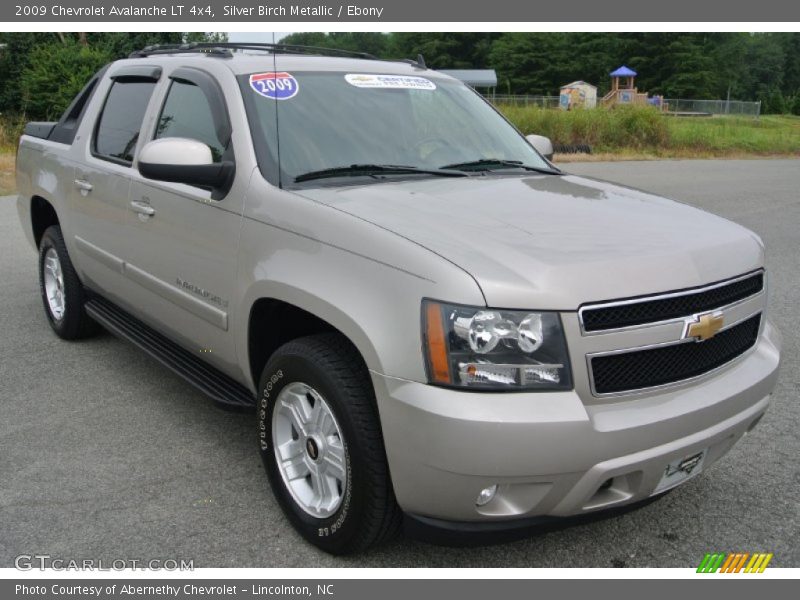 Silver Birch Metallic / Ebony 2009 Chevrolet Avalanche LT 4x4