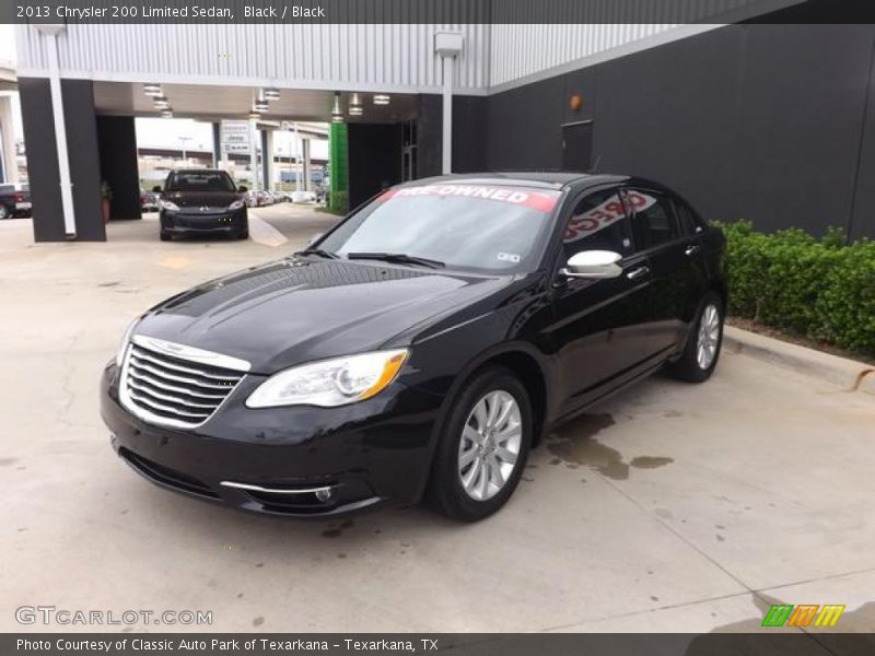 Black / Black 2013 Chrysler 200 Limited Sedan