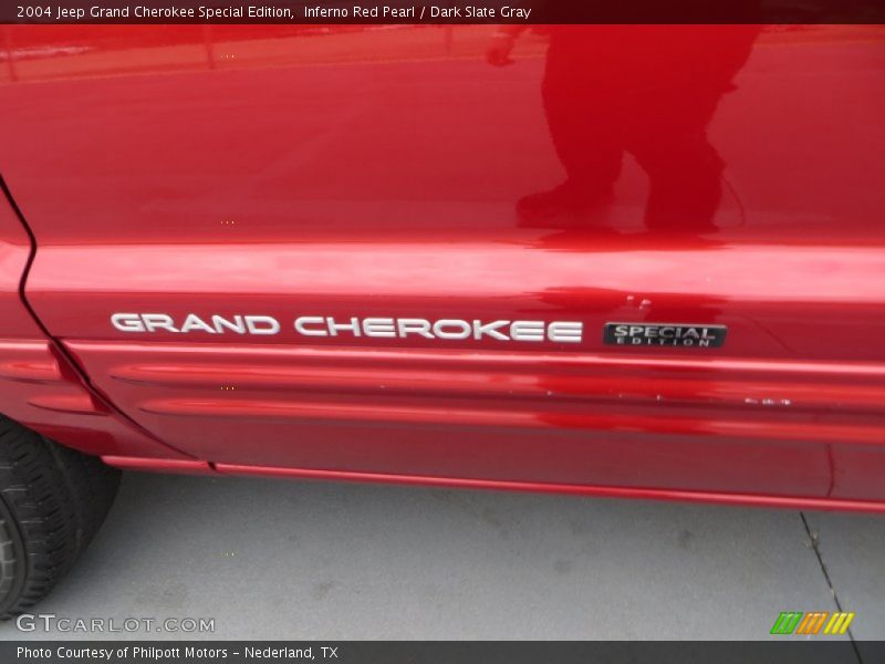  2004 Grand Cherokee Special Edition Logo