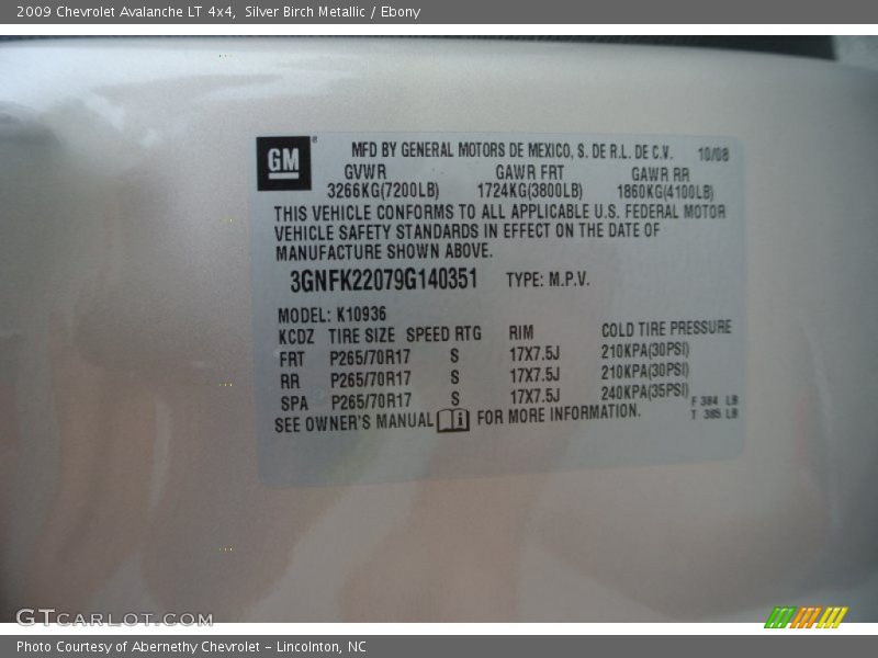 Silver Birch Metallic / Ebony 2009 Chevrolet Avalanche LT 4x4