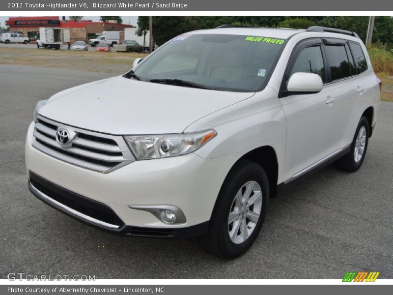 Blizzard White Pearl / Sand Beige 2012 Toyota Highlander V6