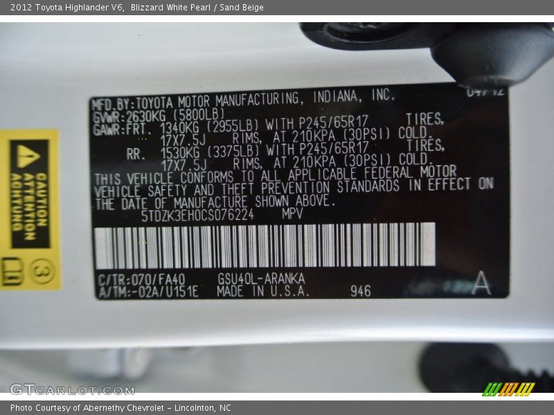 Blizzard White Pearl / Sand Beige 2012 Toyota Highlander V6