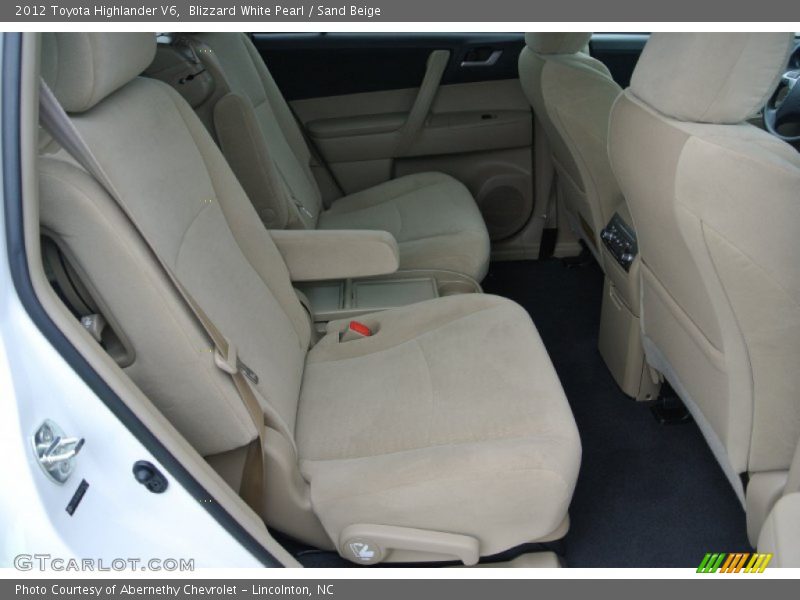 Blizzard White Pearl / Sand Beige 2012 Toyota Highlander V6