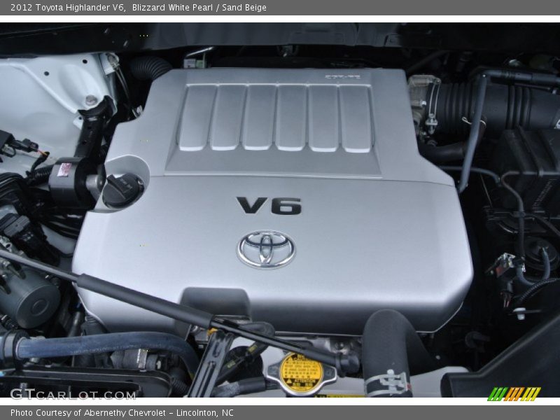 Blizzard White Pearl / Sand Beige 2012 Toyota Highlander V6