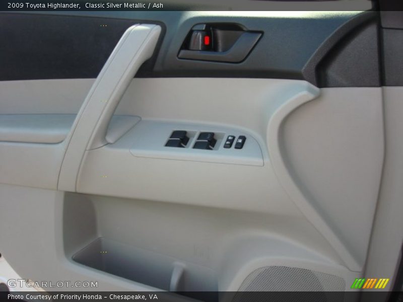 Classic Silver Metallic / Ash 2009 Toyota Highlander