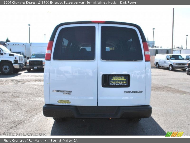 Summit White / Medium Dark Pewter 2006 Chevrolet Express LS 3500 Extended Passenger van