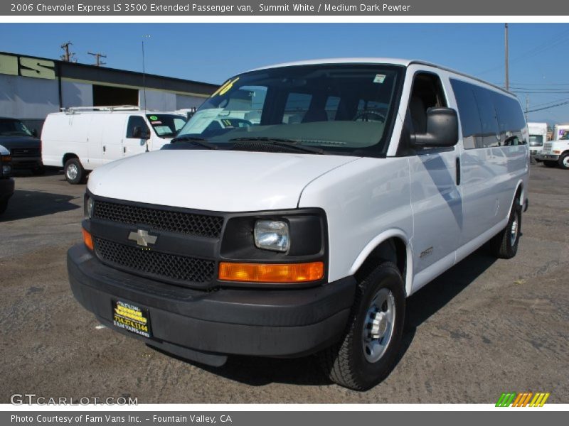 Summit White / Medium Dark Pewter 2006 Chevrolet Express LS 3500 Extended Passenger van