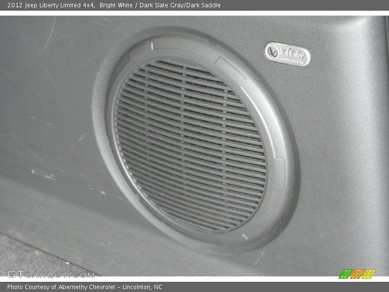 Bright White / Dark Slate Gray/Dark Saddle 2012 Jeep Liberty Limited 4x4