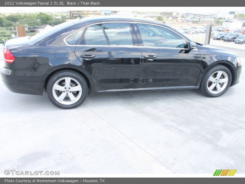 Black / Titan Black 2012 Volkswagen Passat 2.5L SE